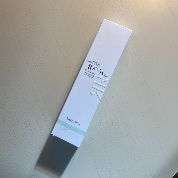 ReVive Skincare Sensitif Calming Serum BRAND NEW - Picture 2 of 5